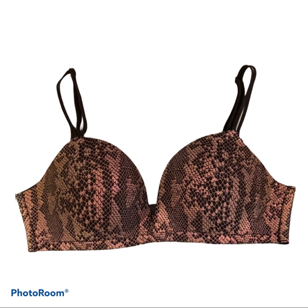 Victoria’s Secret Lightly Lined Wireless Bra 32C